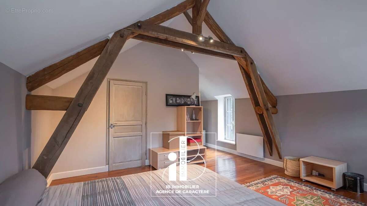 Maison à BOURRON-MARLOTTE