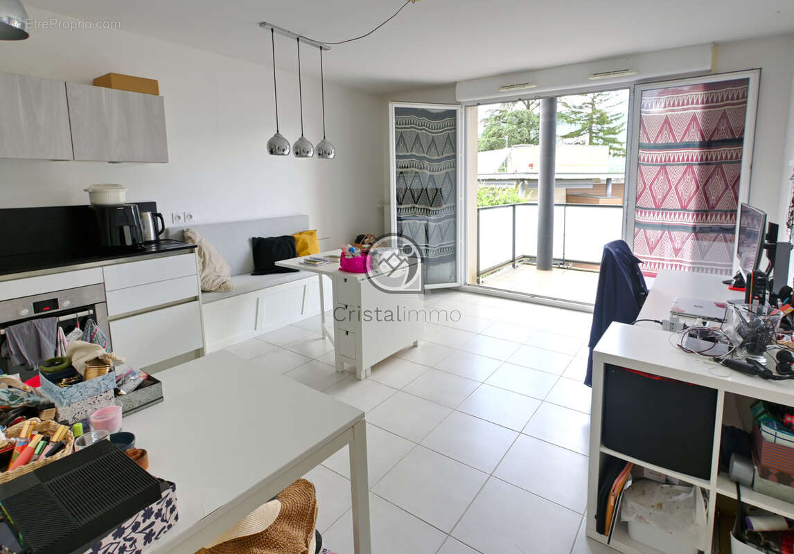 Gières - Appartement T2 dernier étage avec terrasse - photo 2