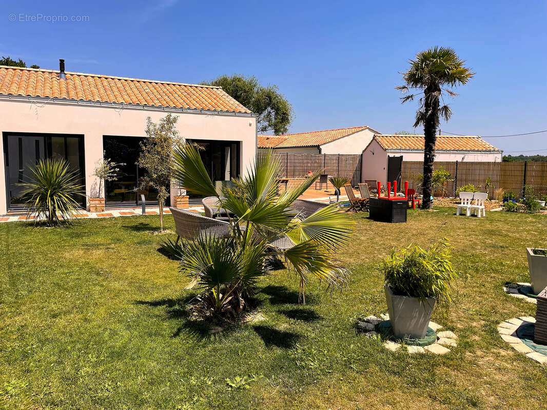 Maison à LA PLAINE-SUR-MER