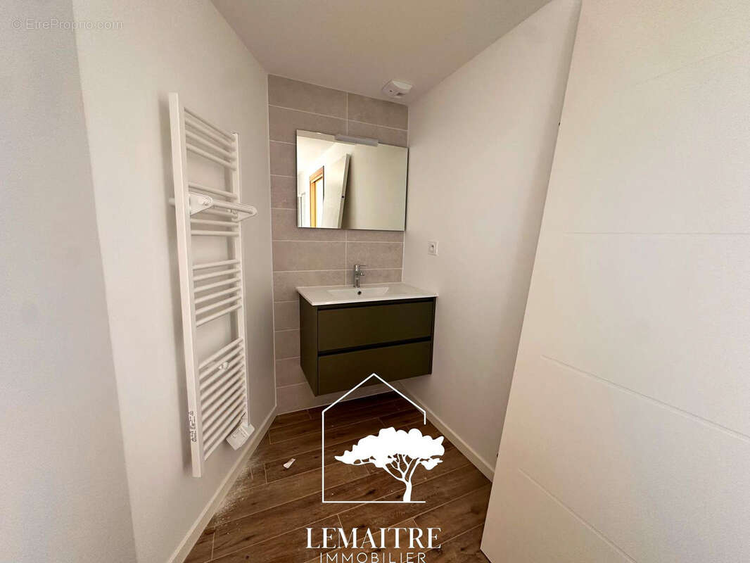 Appartement à LES MATHES