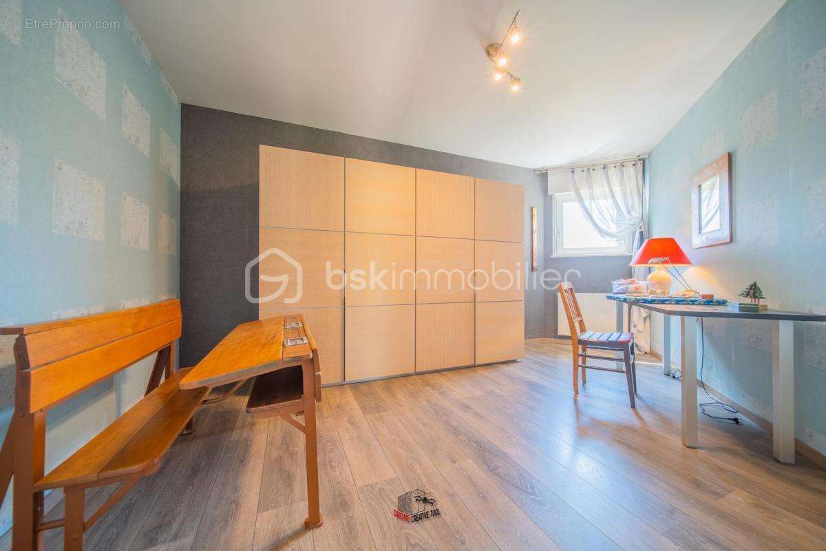 Maison d’architecte 290 m² – Parc paysager 8 000 m² – 5 ch – Entrée cathédrale – Secteur Boulay-Moselle - photo 14