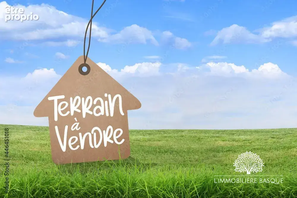 Photo Terrain à Bassussarry au prix de 371 000€