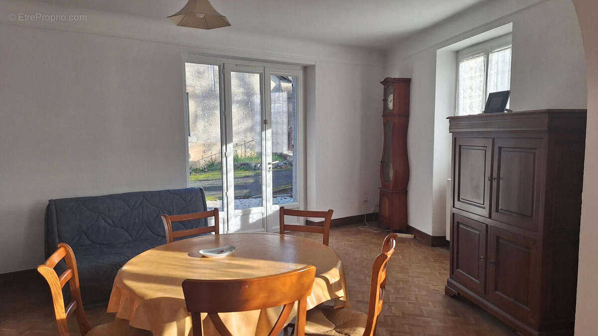 20251218_110202 - Maison à NONTRON