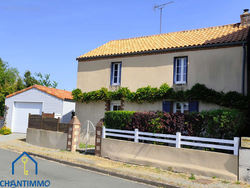Maison à CHANTONNAY