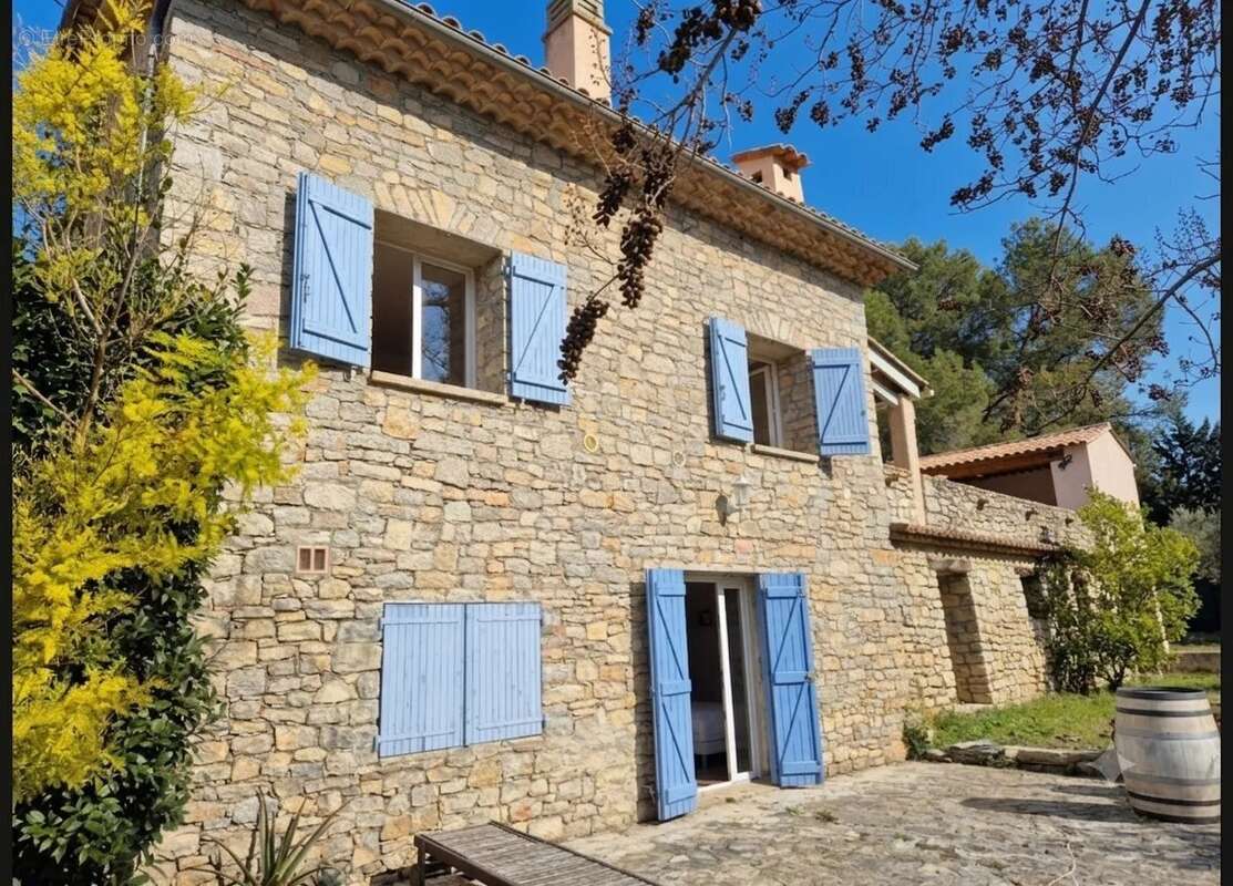 Maison à LORGUES