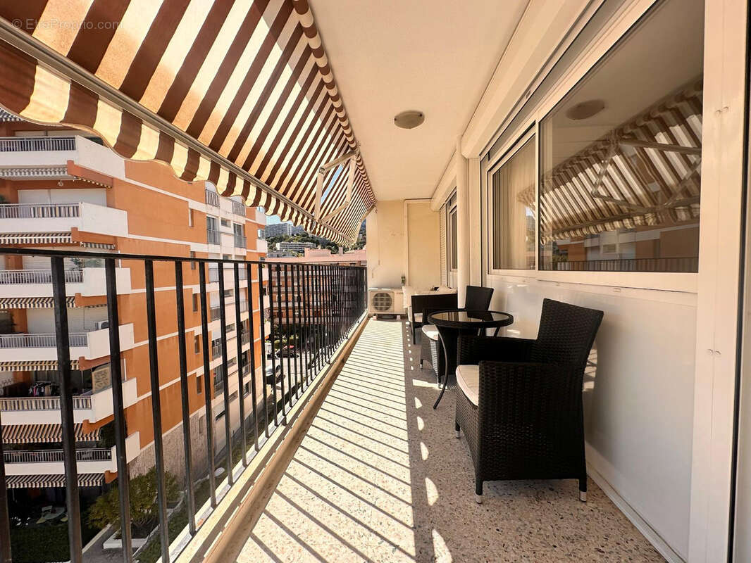 Appartement à ROQUEBRUNE-CAP-MARTIN