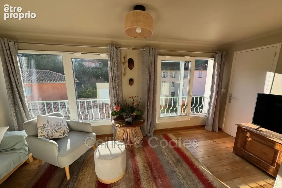 Maison 100 m² à Bormes-Les-Mimosas  - photo 8