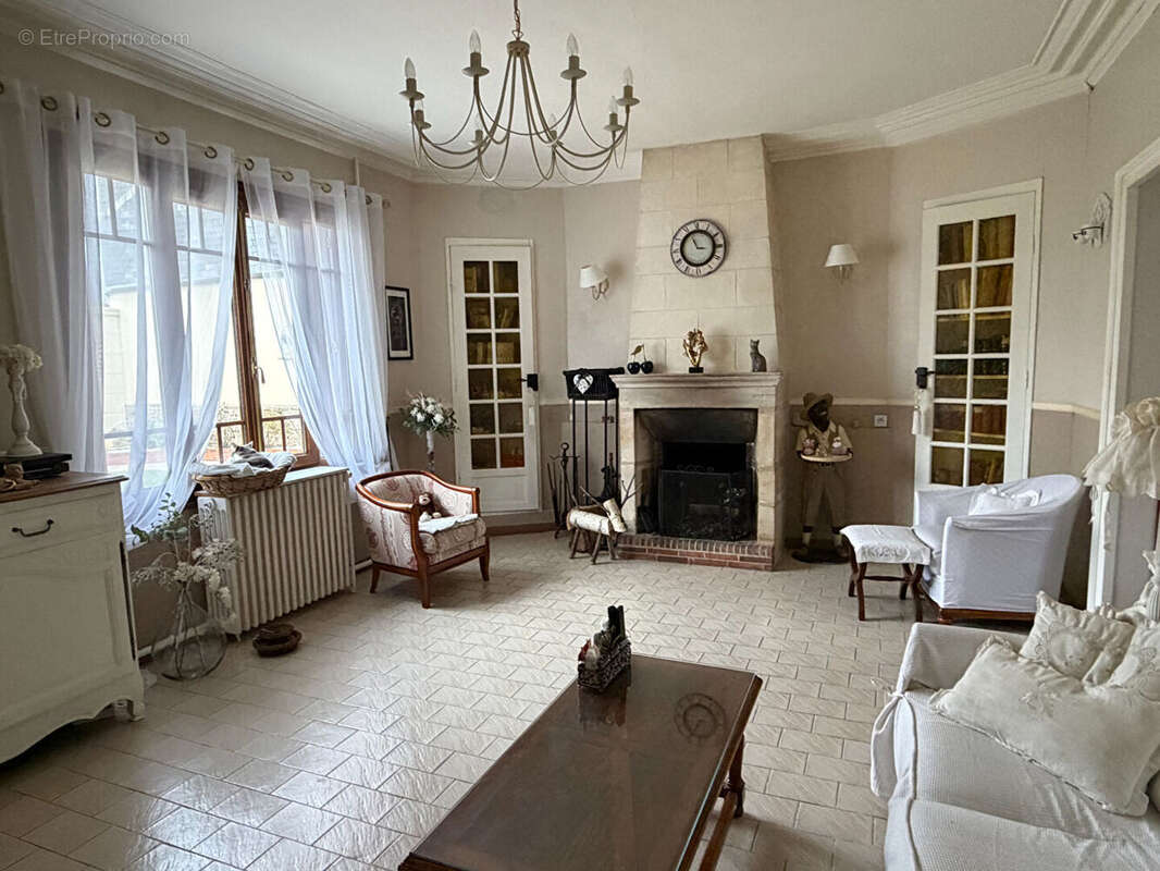 Maison à CAUDEBEC-LES-ELBEUF