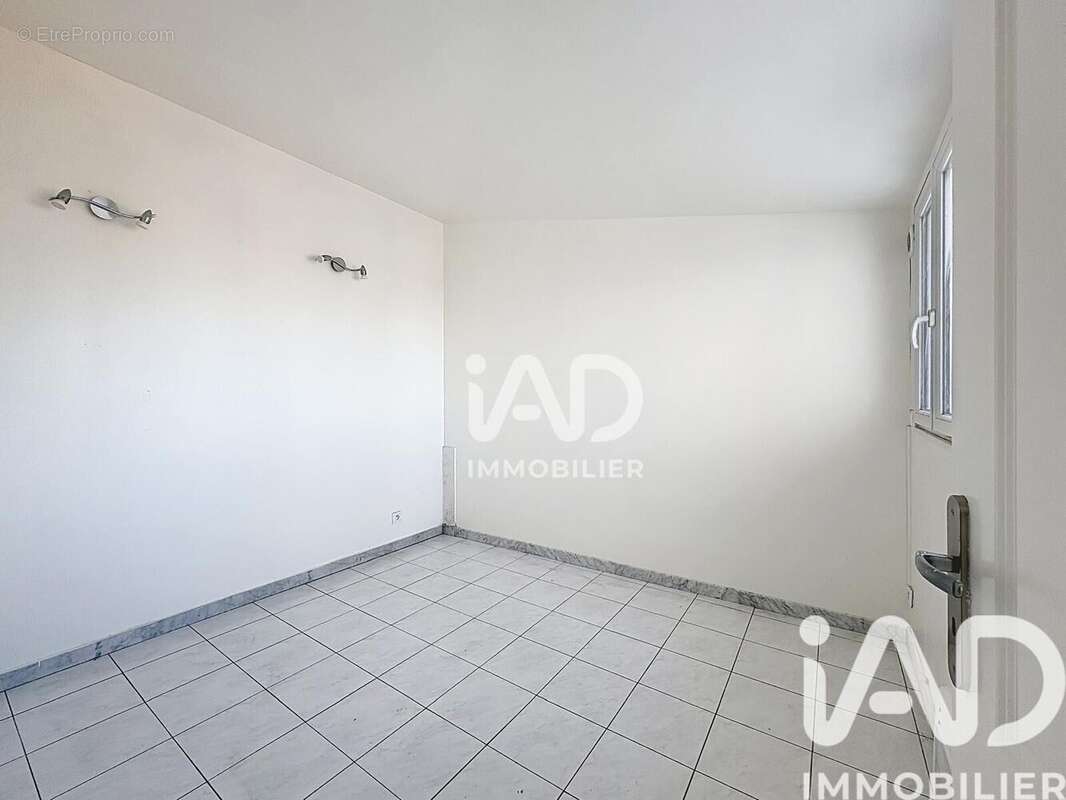 Photo 4 - Appartement à ROQUEBRUNE-CAP-MARTIN