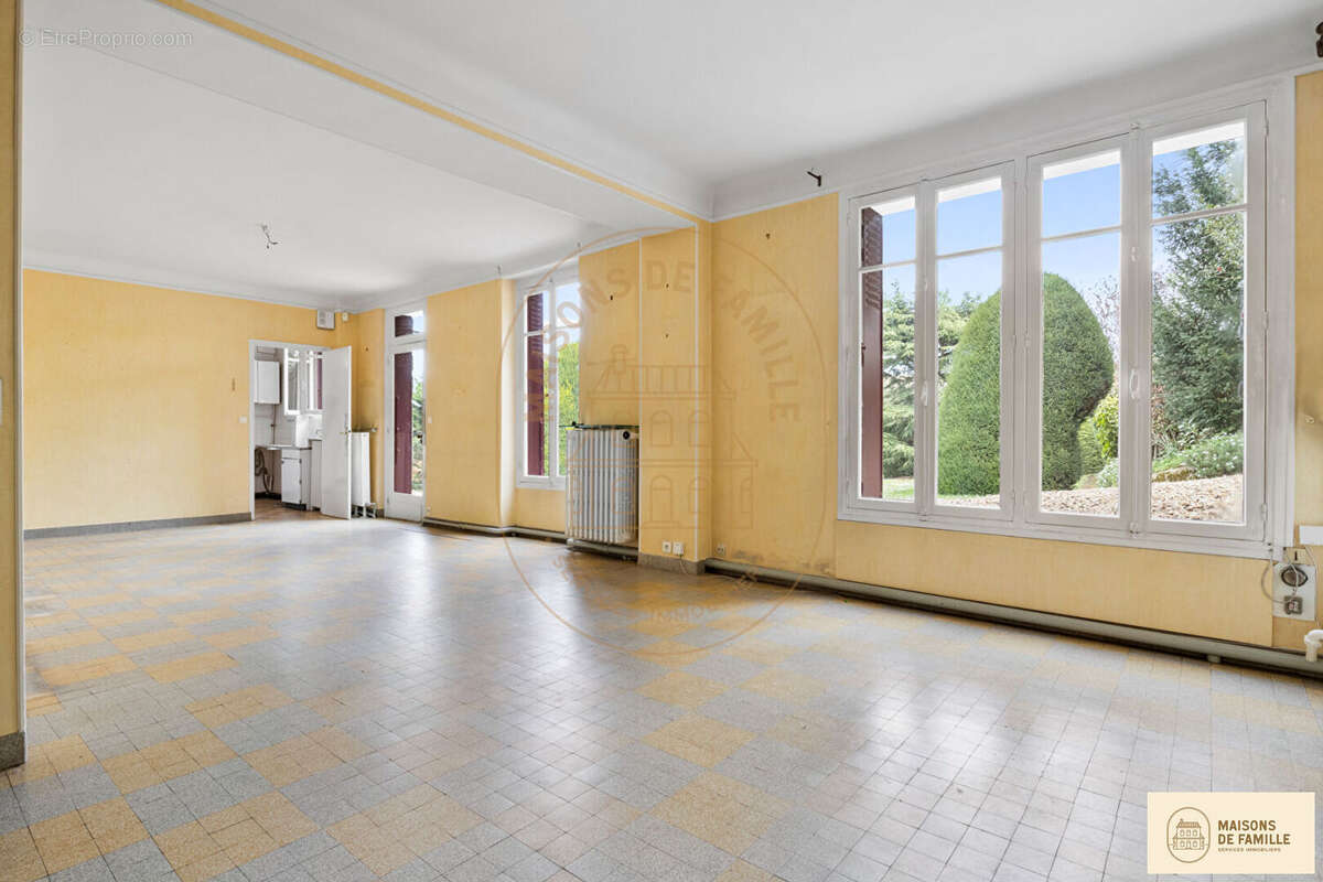 Maison à BOUGIVAL