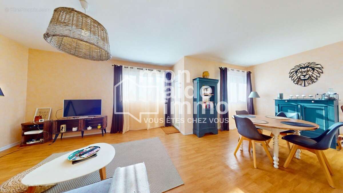 Appartement à GENISSAC