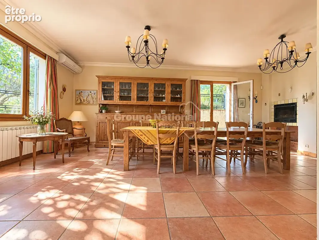 Villa de type 7  avec piscine, garage et dépendances ! - photo 4