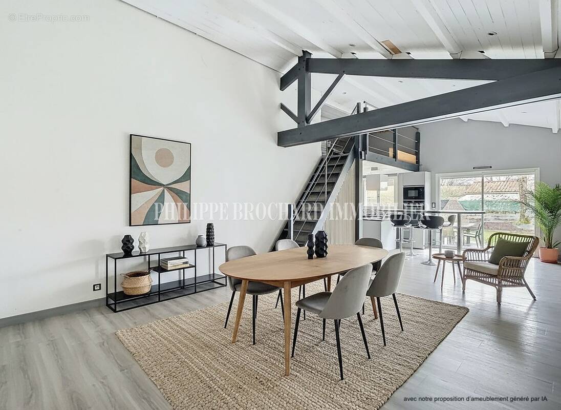 Maison à LE POIRE-SUR-VIE