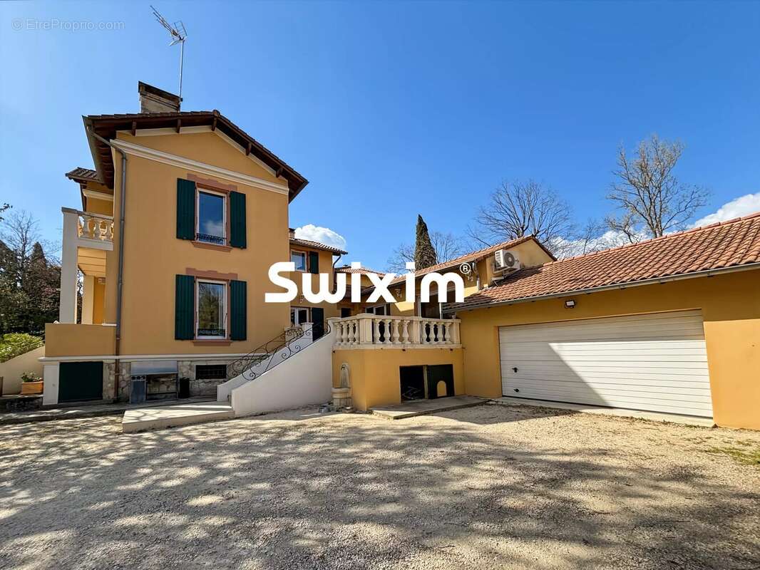Maison à SAUZET