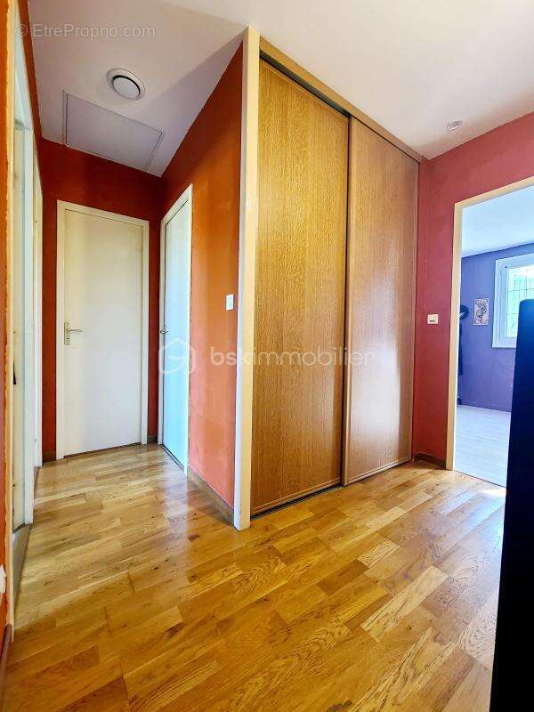 Maison à SAVIGNY-LE-TEMPLE