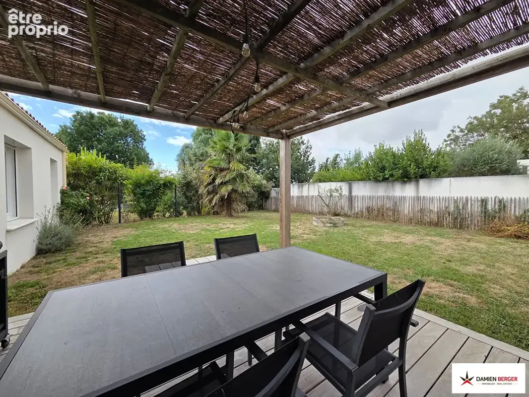Maison de plain-pied proche Dompierre sur Mer. - photo 13