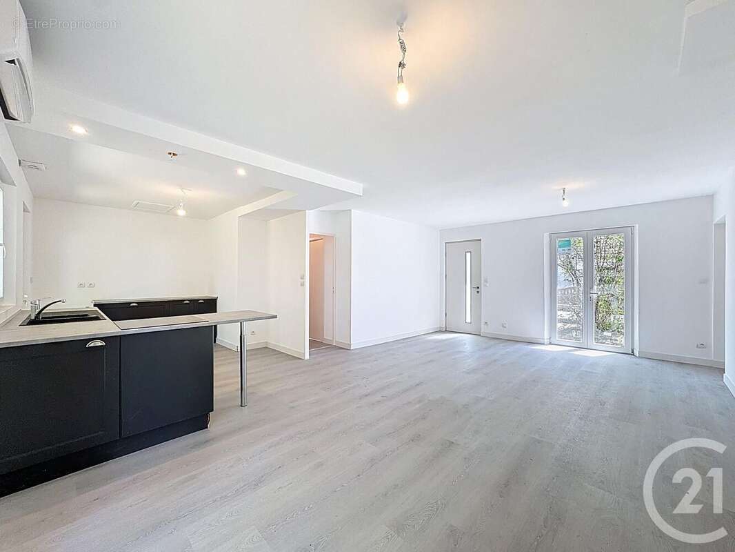 Maison à LA FERTE-SAINT-AUBIN