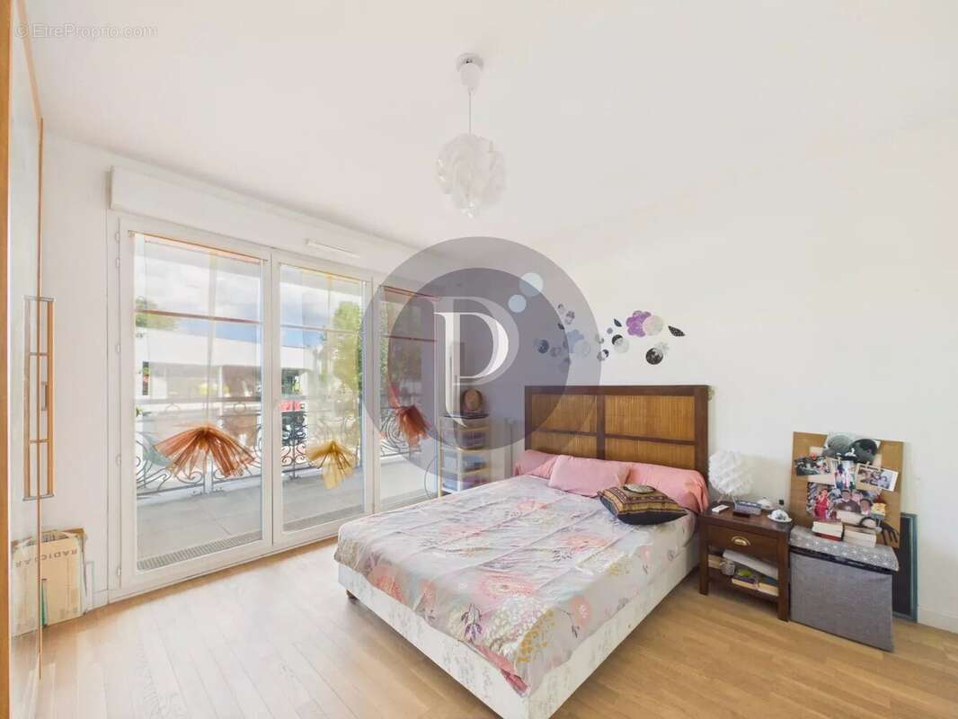 Appartement à LE PLESSIS-ROBINSON