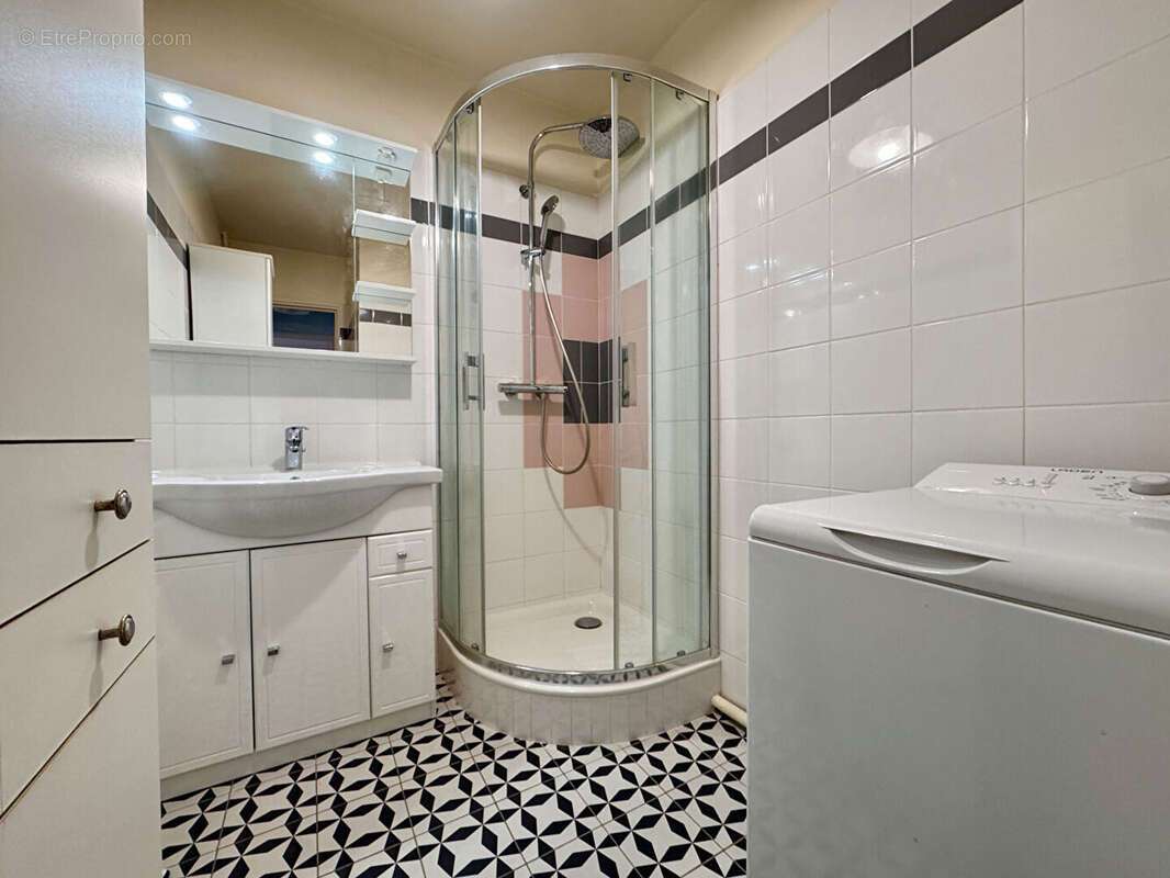 Appartement à FONTENAY-SOUS-BOIS