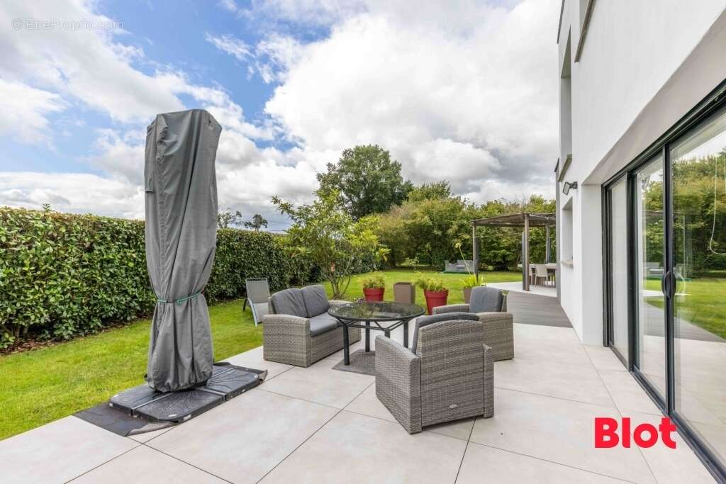 Maison à SAINT-GILLES