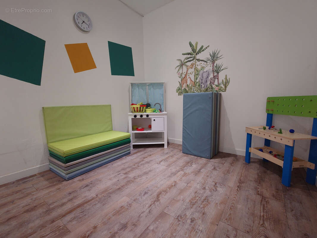 Commerce à VITROLLES