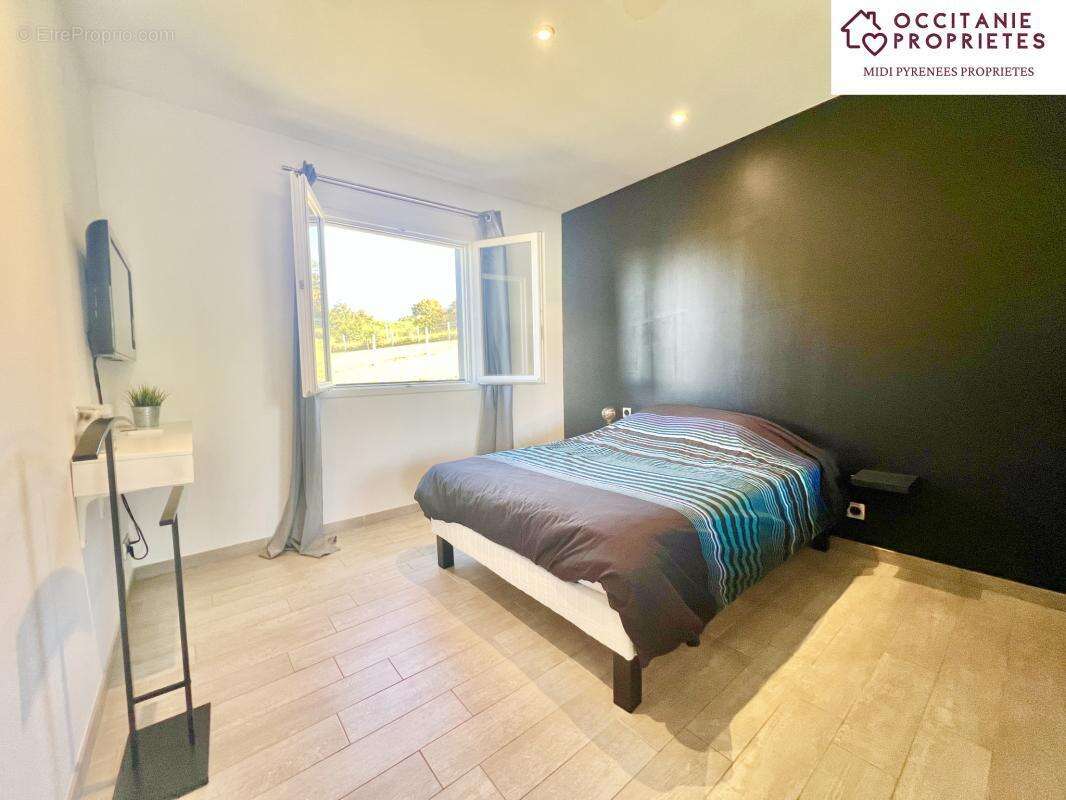 Maison à LEZAT-SUR-LEZE