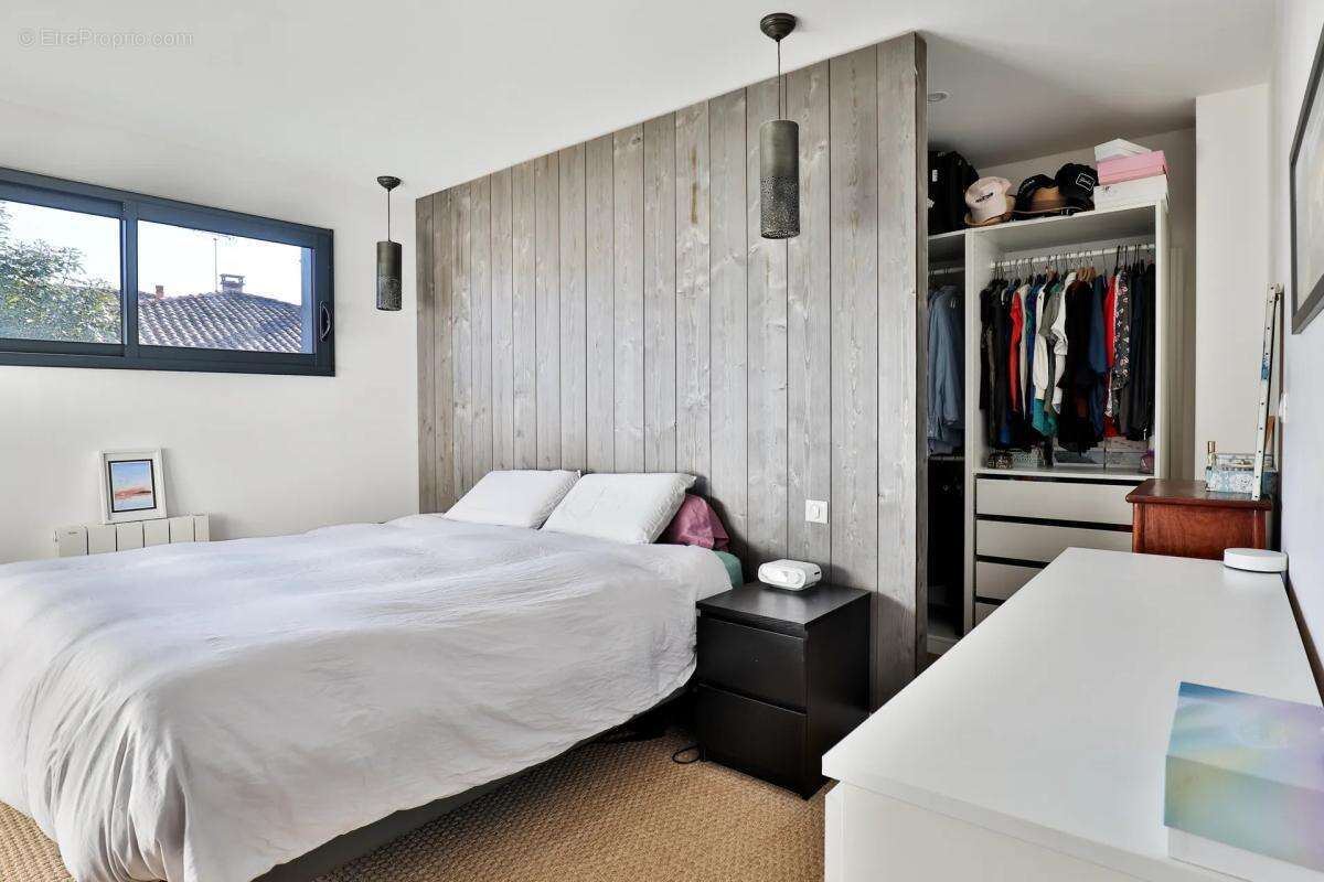 Maison à GUJAN-MESTRAS