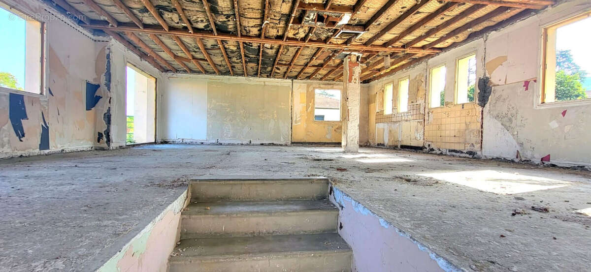 Maison à ROUSSILLON