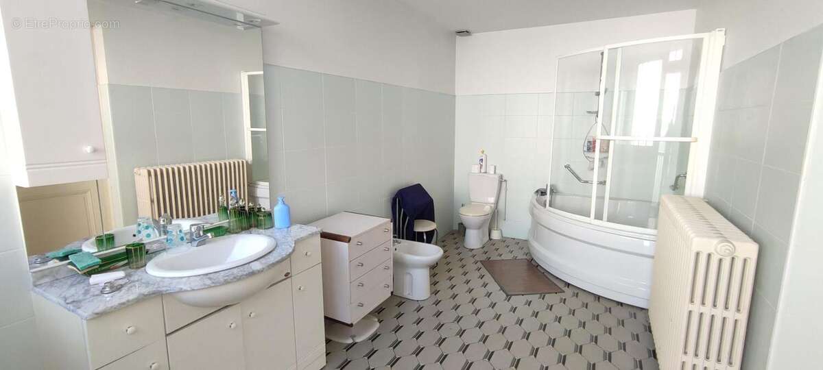 Maison à VIC-EN-BIGORRE