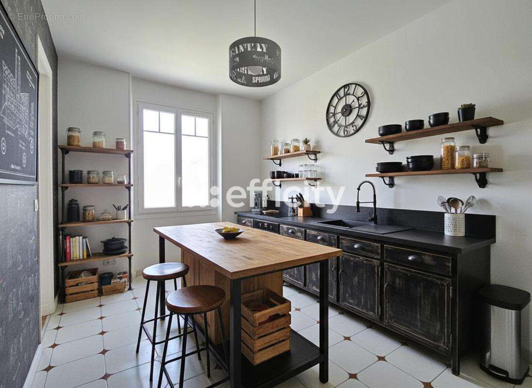 Maison à CREPY-EN-VALOIS