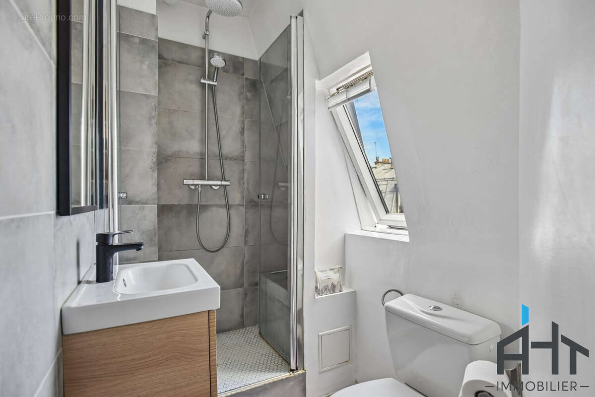 Appartement à PARIS-12E