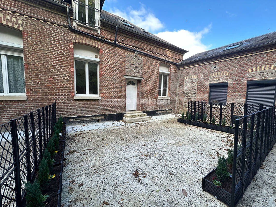Appartement à PIERREFONDS