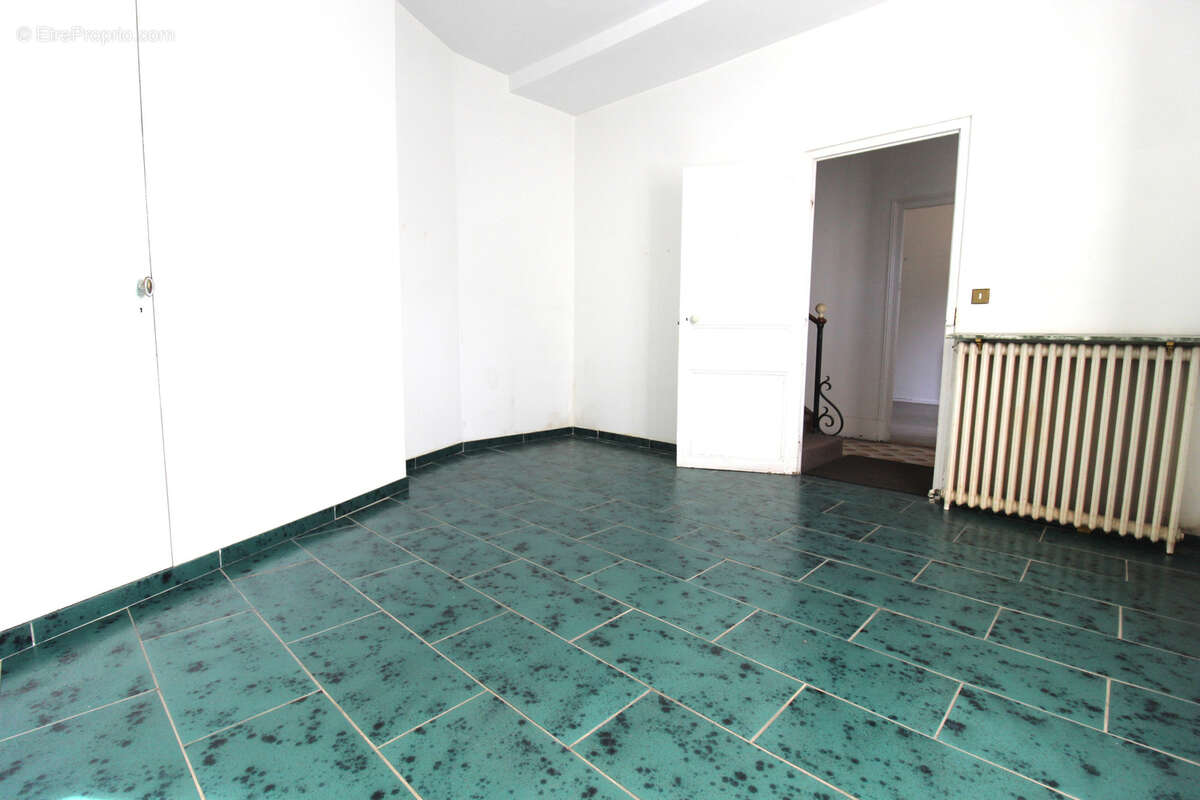 À vendre   Maison de ville de caractère au cœur de Cosne-Cours-sur-Loire - photo 9
