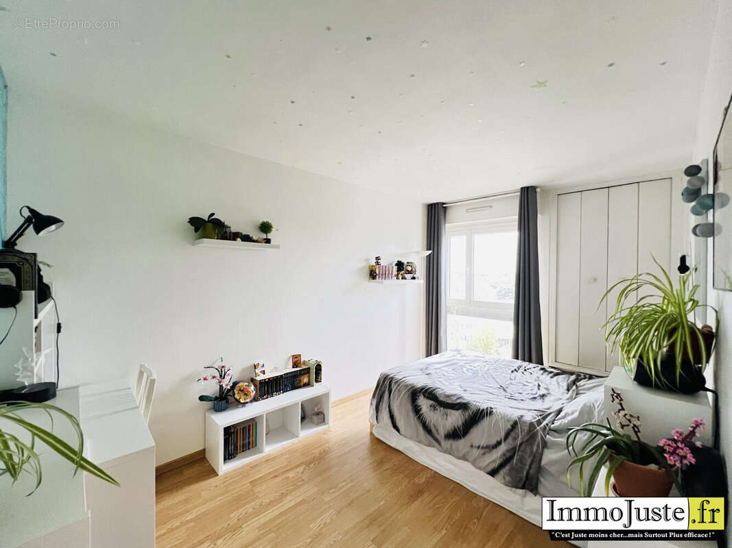 Appartement à ELANCOURT