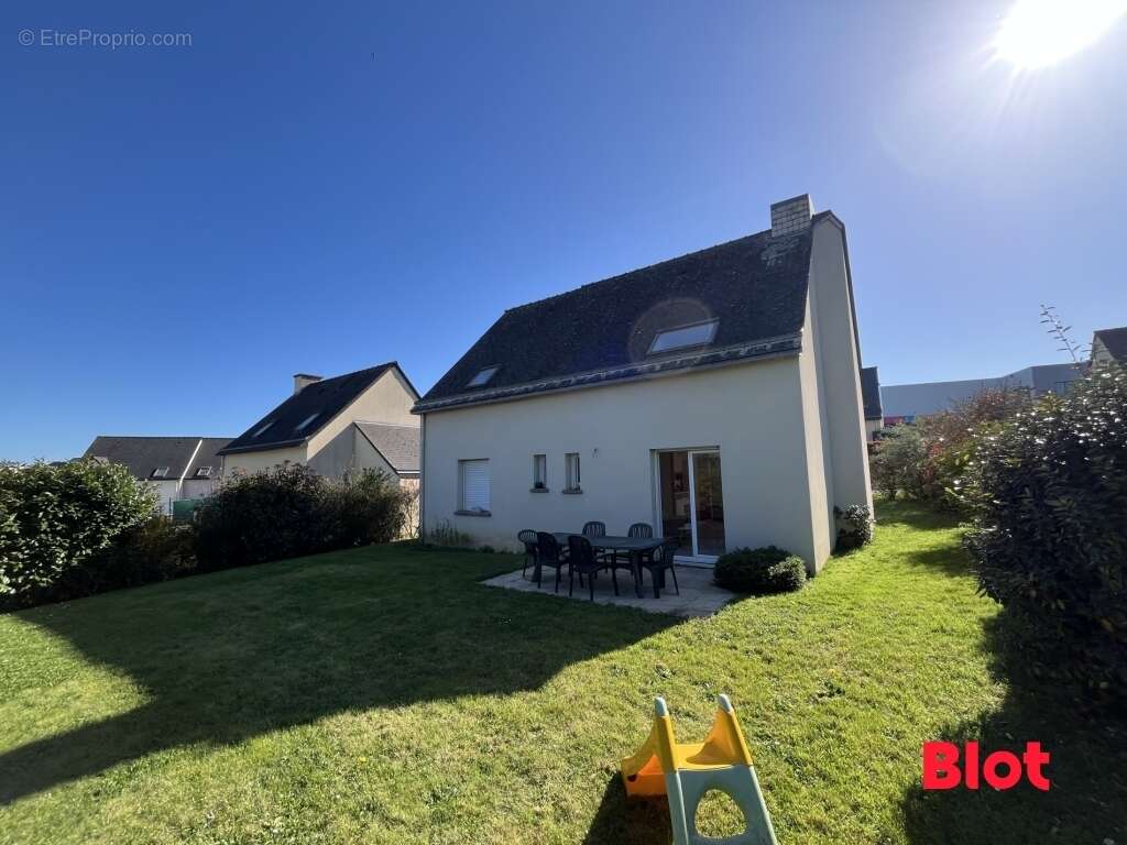 Maison à BAIN-DE-BRETAGNE