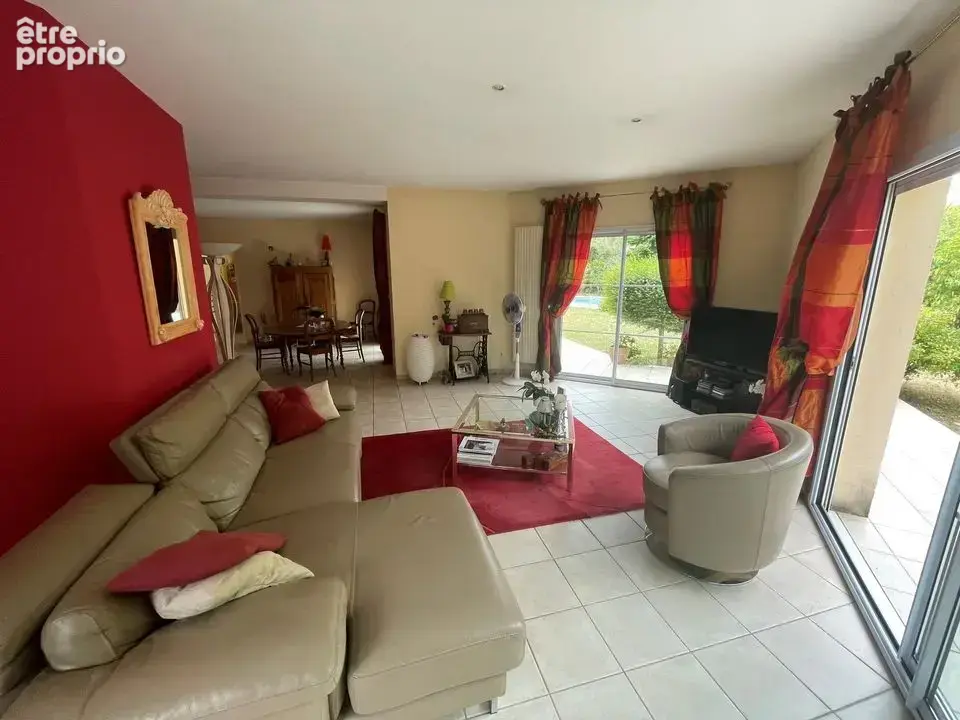 Maison 6 pièces 203 m² à vendre à Artigues-Pres-Bordeaux (33370) - photo 3