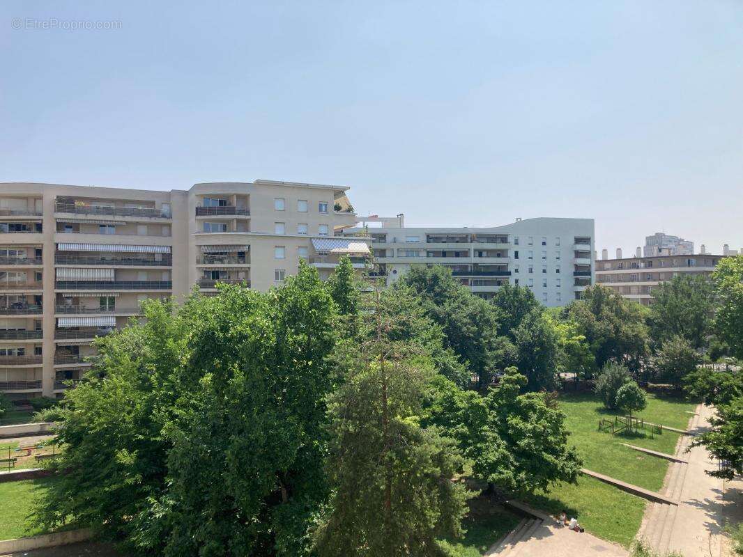 Appartement à VILLEURBANNE