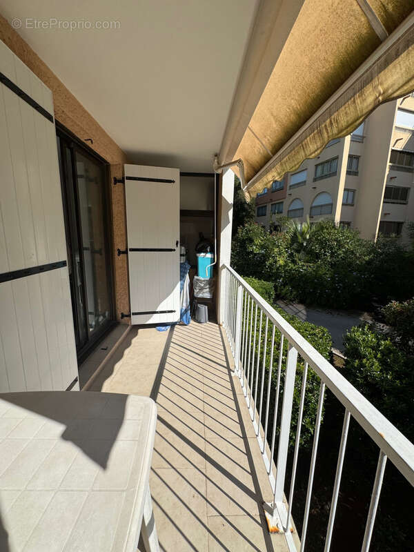 Appartement à SIX-FOURS-LES-PLAGES