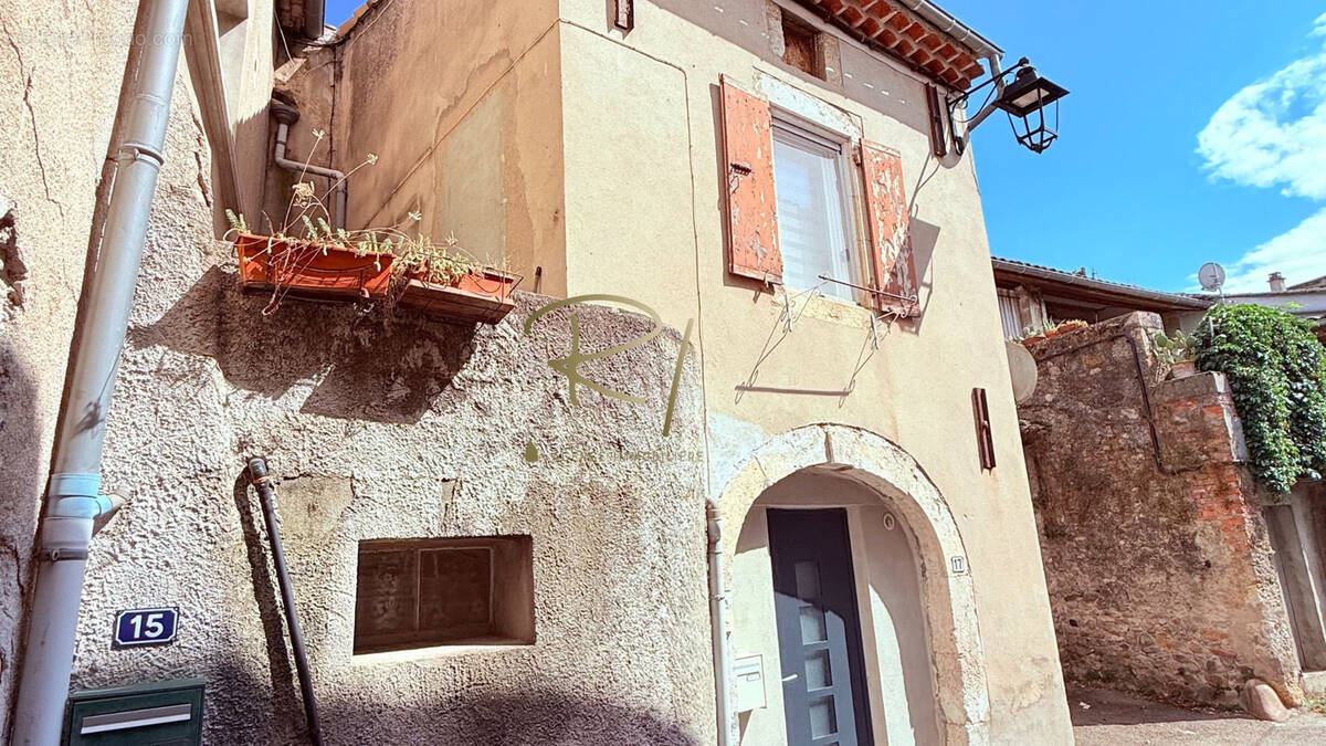 Maison à VALLON-PONT-D'ARC