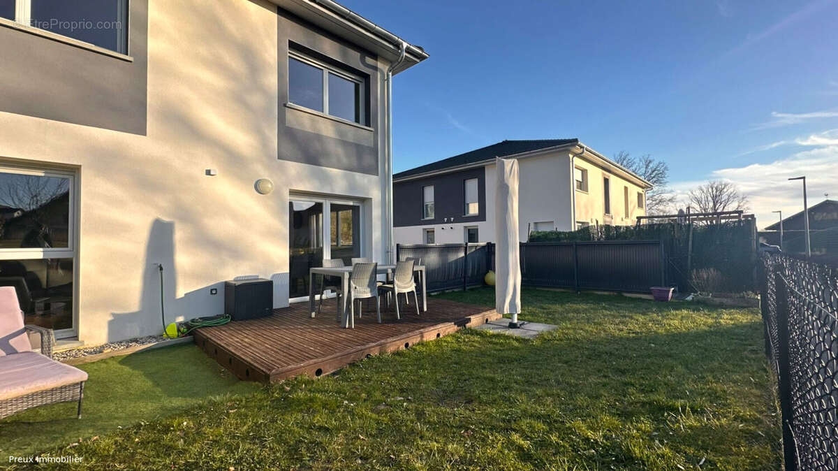 Appartement à CHILLY