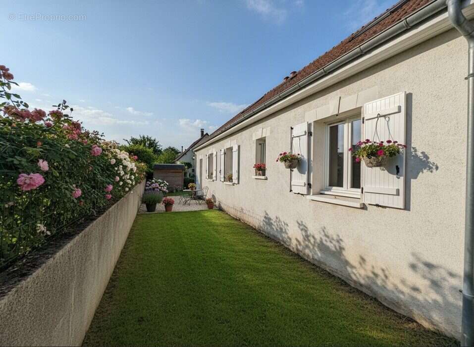 Maison à BALLAN-MIRE