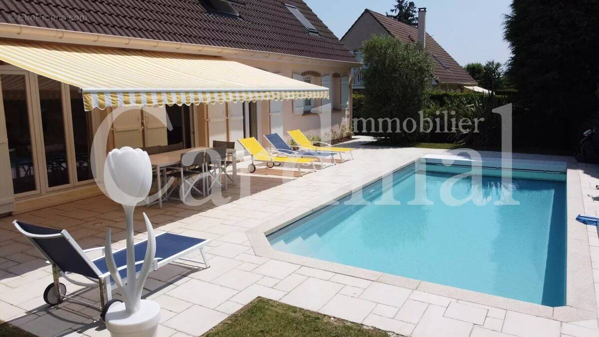 Maison à NOISY-LE-ROI