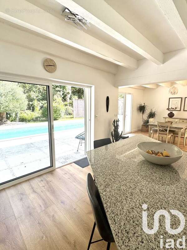 Photo 4 - Maison à FARGUES-SAINT-HILAIRE