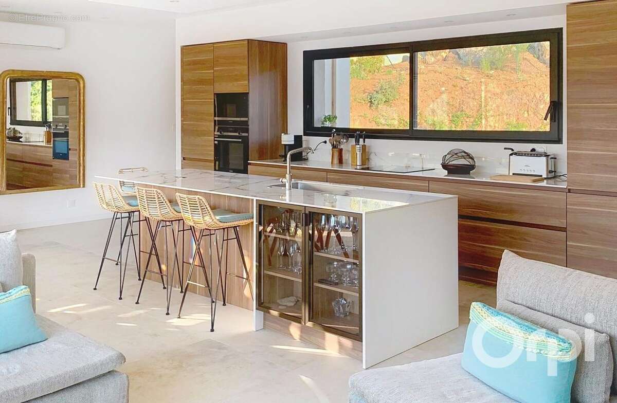 Maison à PORTO-VECCHIO