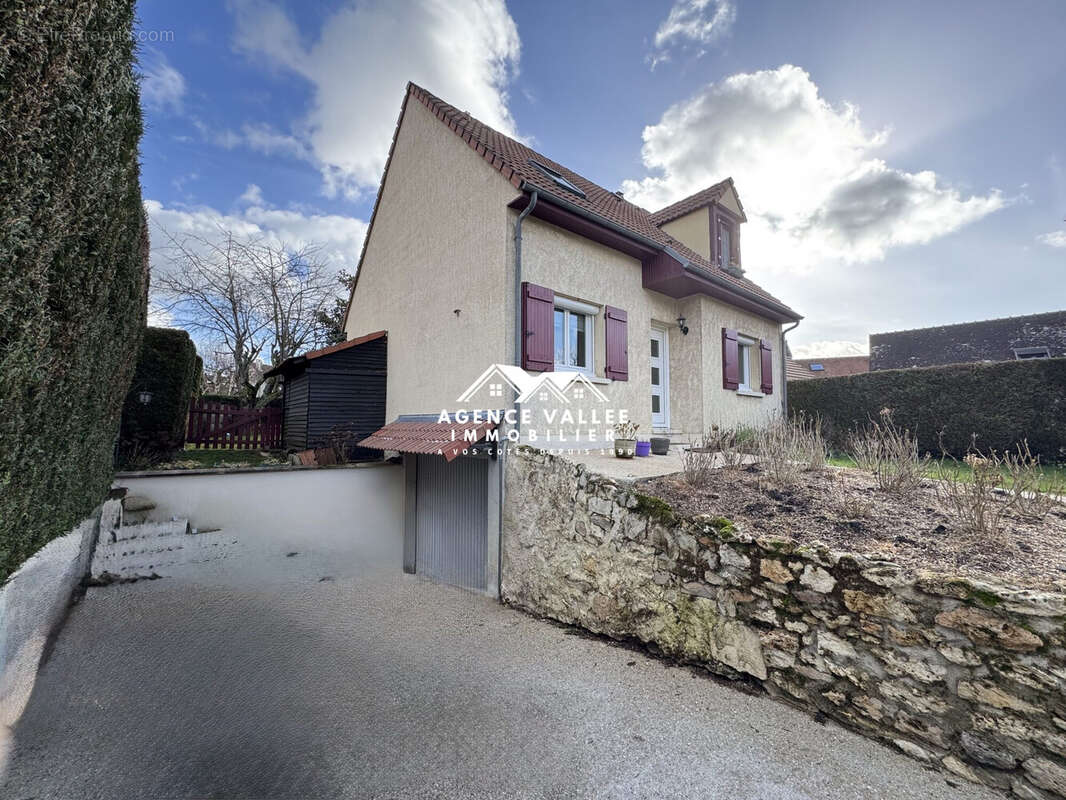 Maison à SAINT-GERMAIN-LES-CORBEIL