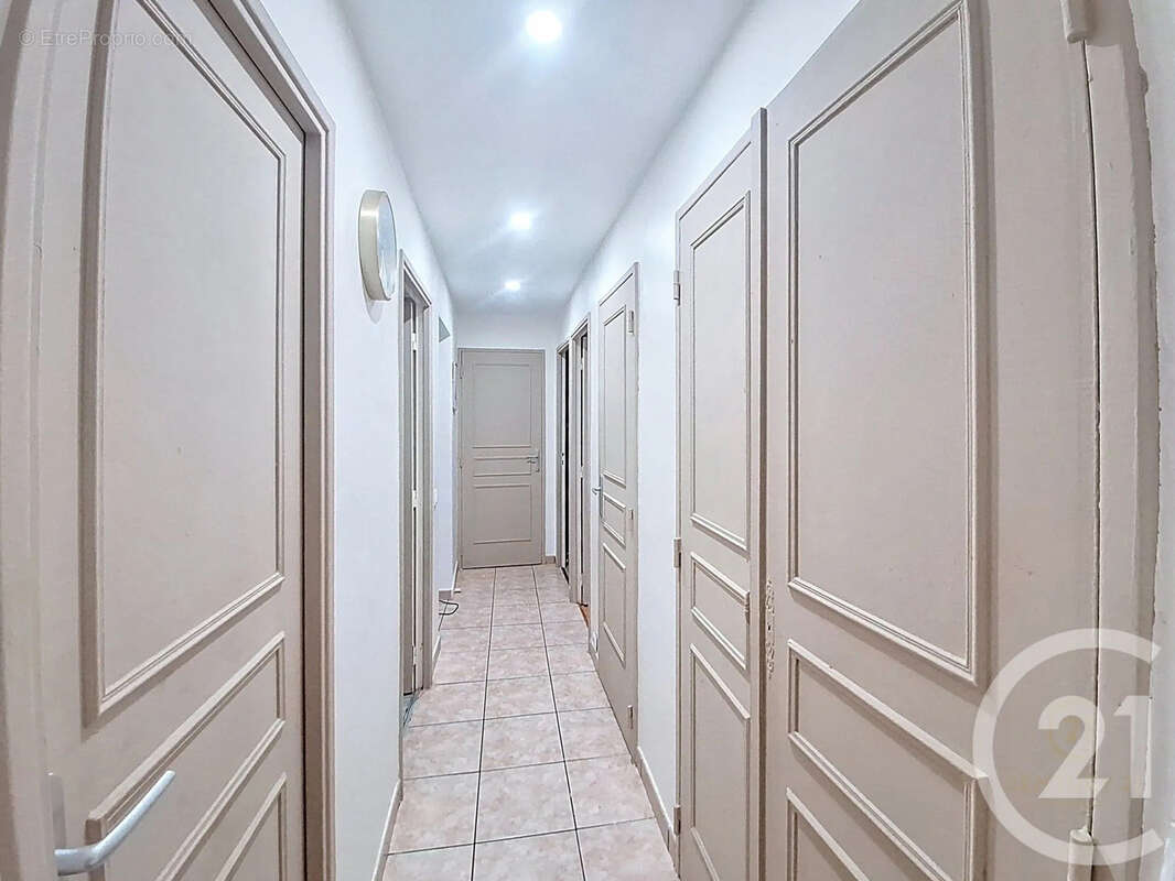 Appartement à GRIGNY
