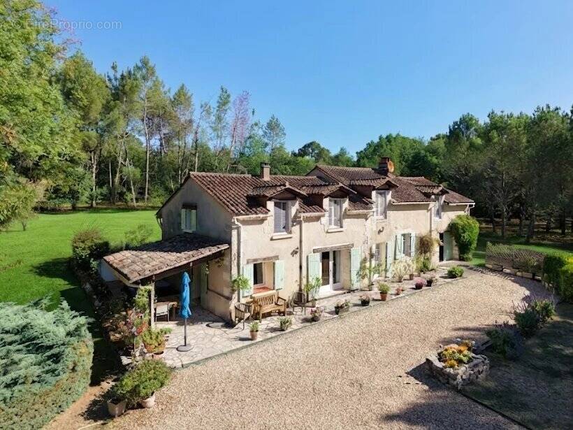 Maison à SOURZAC