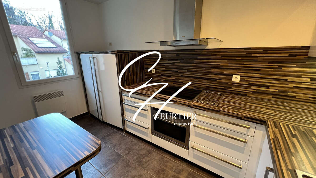 Appartement à SASSENAGE