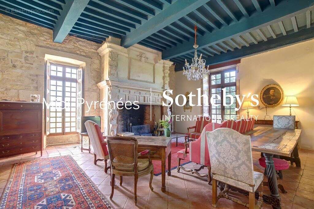 Maison à CORDES-SUR-CIEL