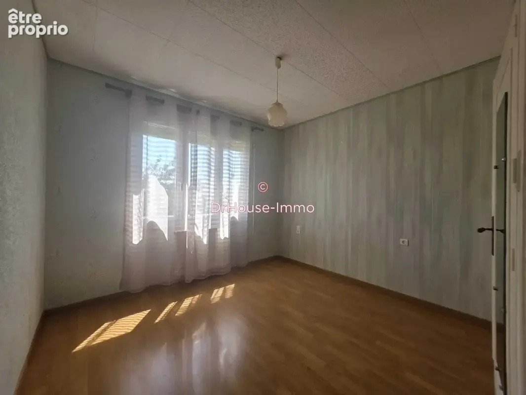 Maison 98 m² à Puyravault  - photo 11